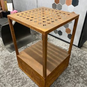 創作板金屋オーダーメイド・アイアン２段ラック・小（ヴィンテージ仕上げ）
