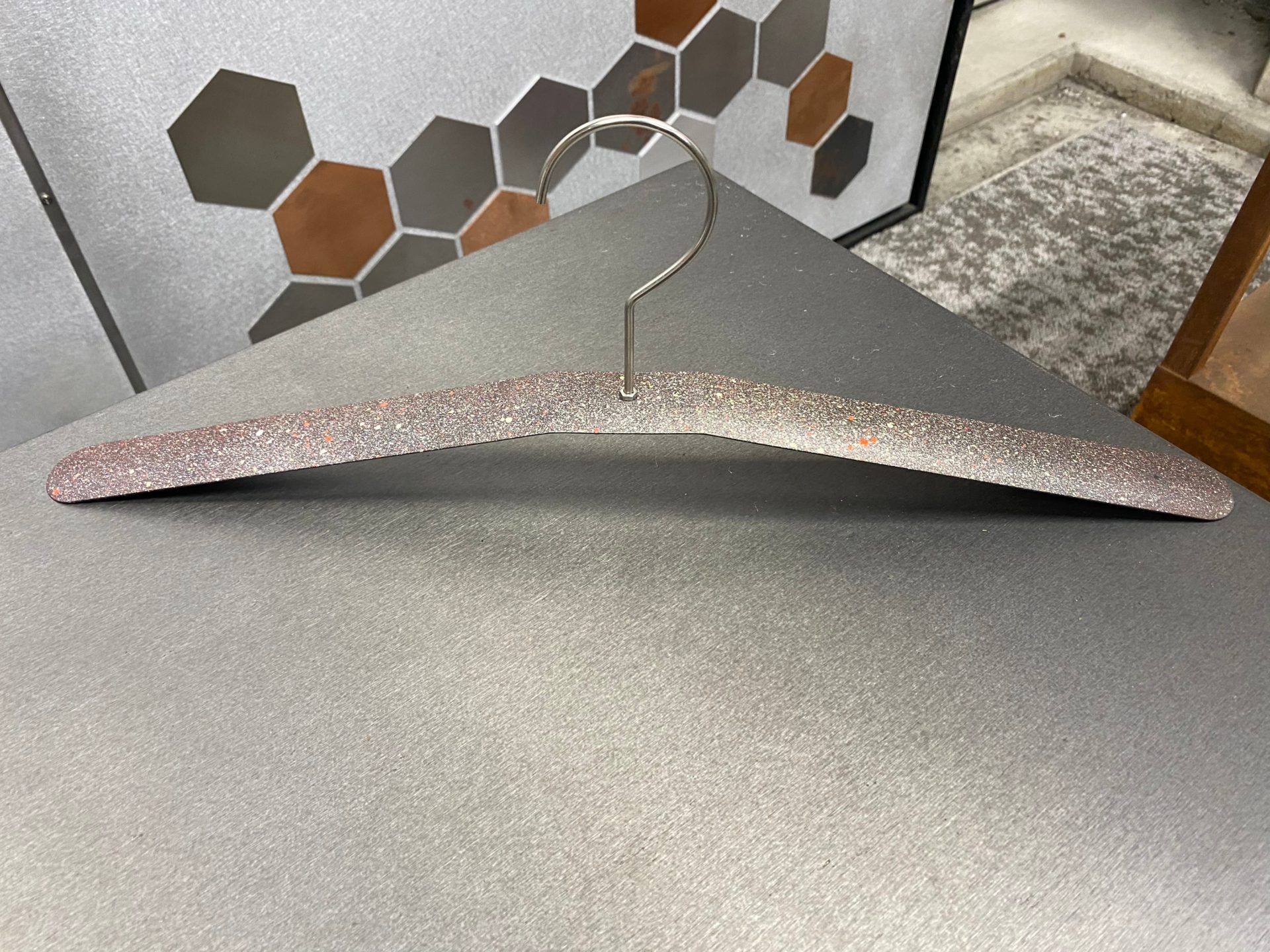 hunger_brown_1 創作板金屋オーダーメイド・ステンレスハンガー(ブラウン)